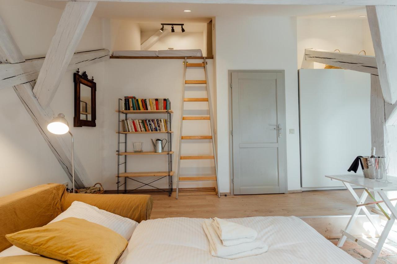 Boutique Apartments บันสกา ชีอาว์นีซา ภายนอก รูปภาพ
