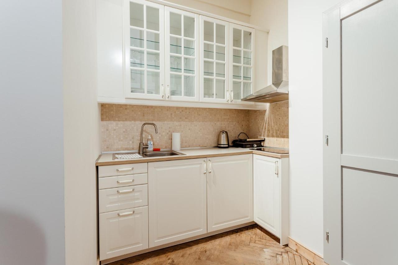 Boutique Apartments บันสกา ชีอาว์นีซา ภายนอก รูปภาพ