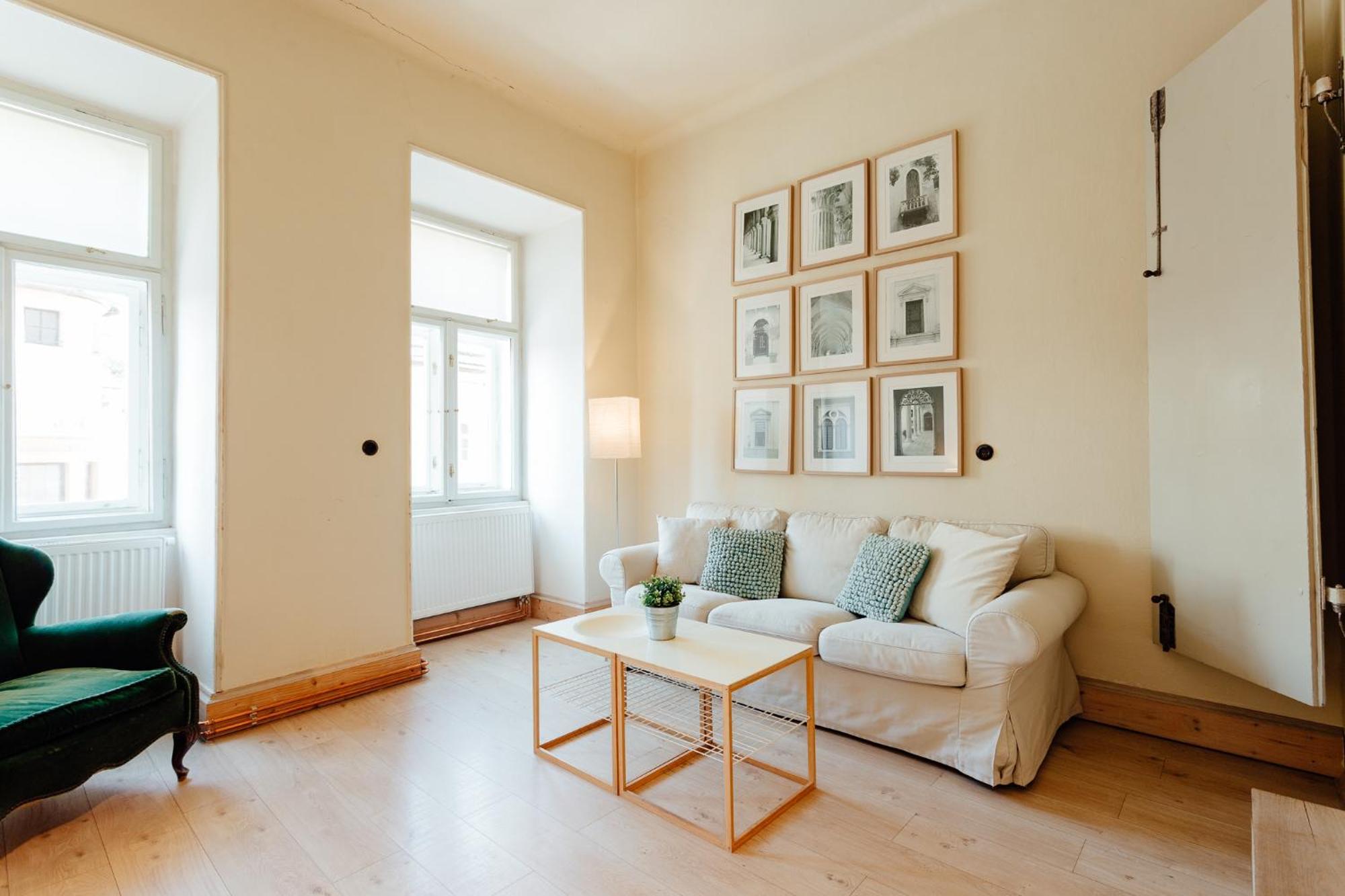 Boutique Apartments บันสกา ชีอาว์นีซา ภายนอก รูปภาพ